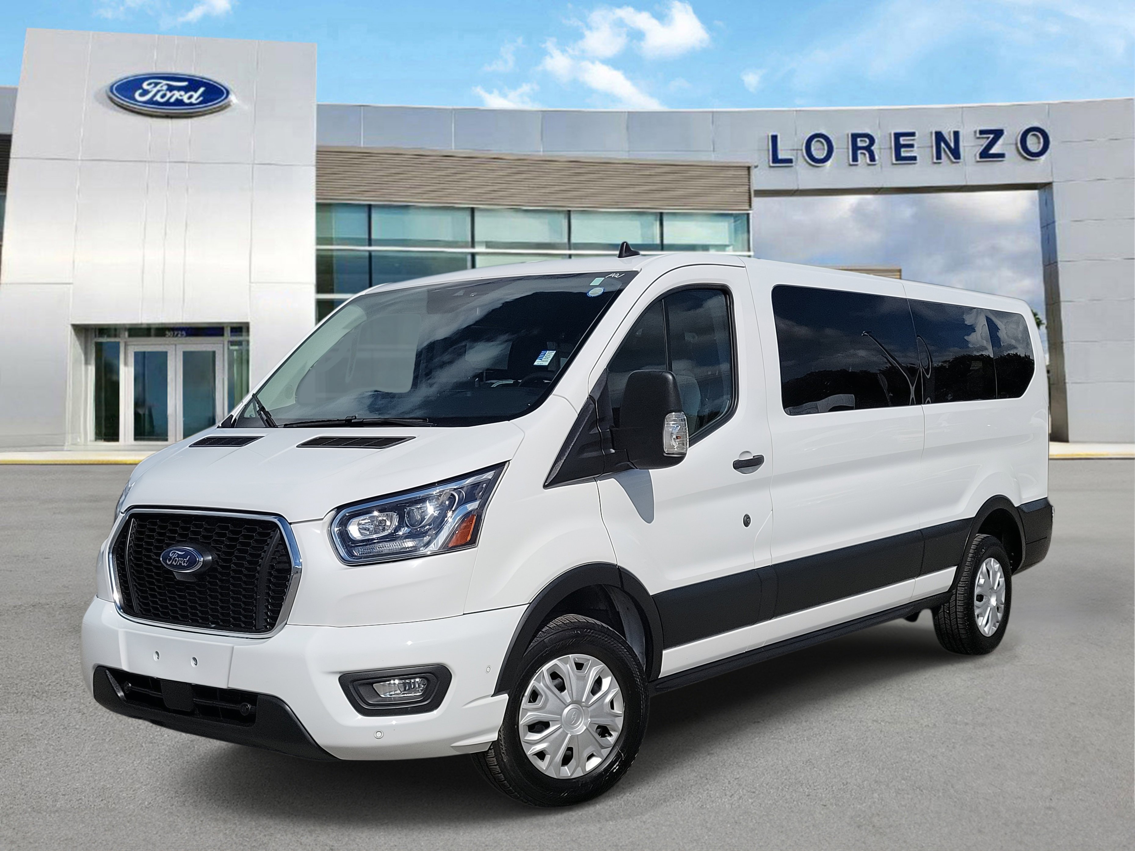 Used 2023 Ford Transit 350 XLT image 1
