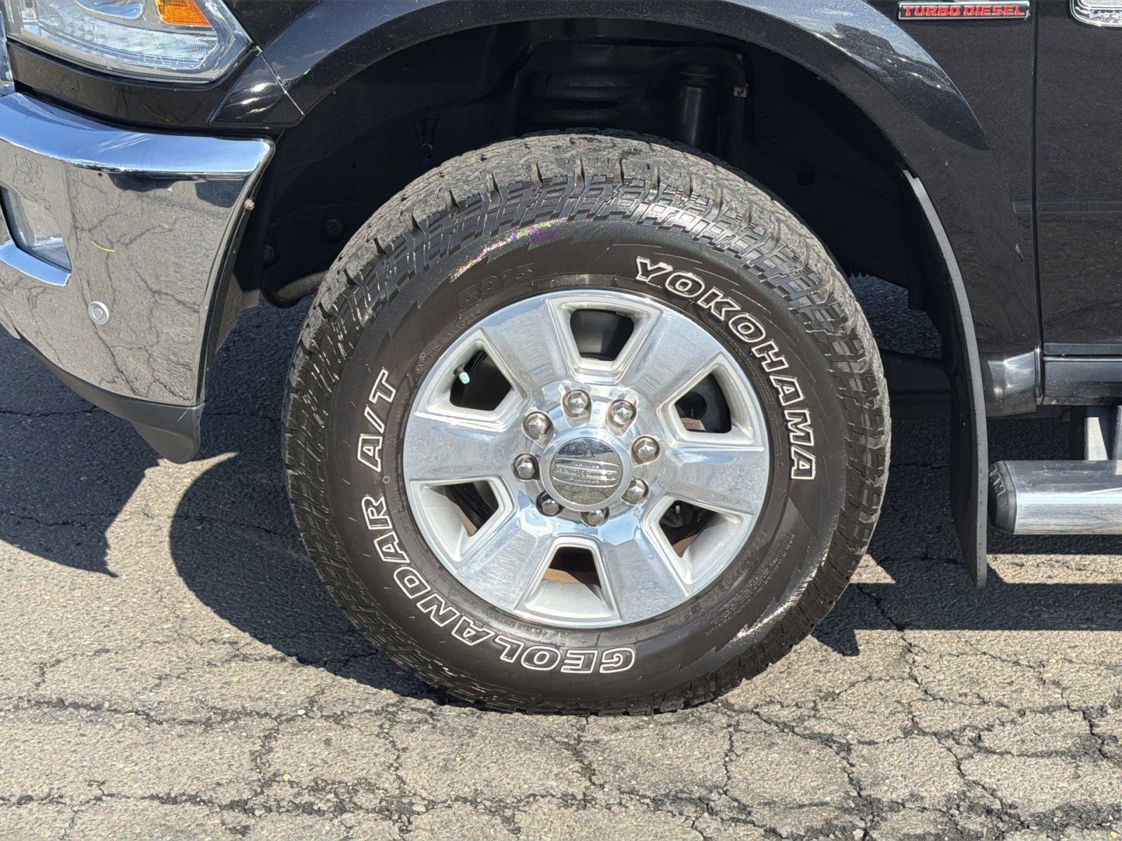 Used 2018 RAM 3500 Laramie Longhorn w/ Longhorn Southfork Package image 12