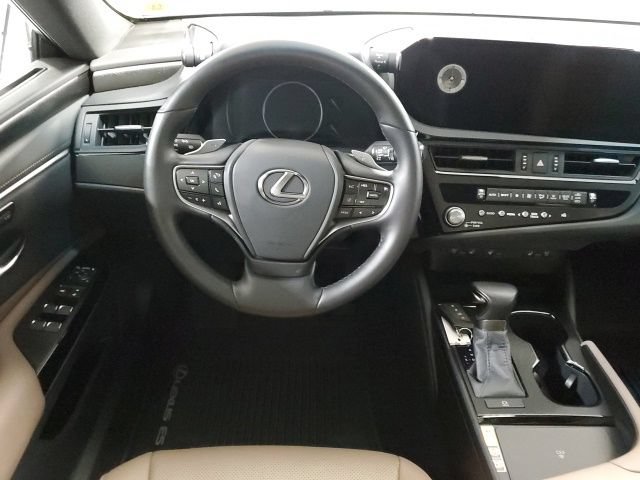 Used 2025 Lexus ES 350 w/ Premium Package FWD image 13