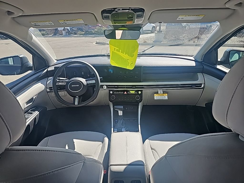 Certified 2025 Hyundai Tucson SEL image 2