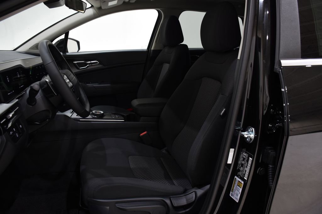 New 2026 Kia Sportage LX image 22