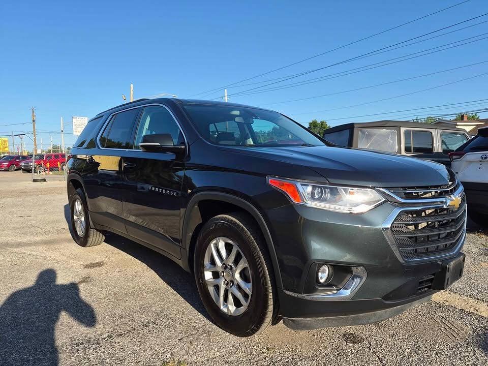 Used 2020 Chevrolet Traverse LT FWD image 3