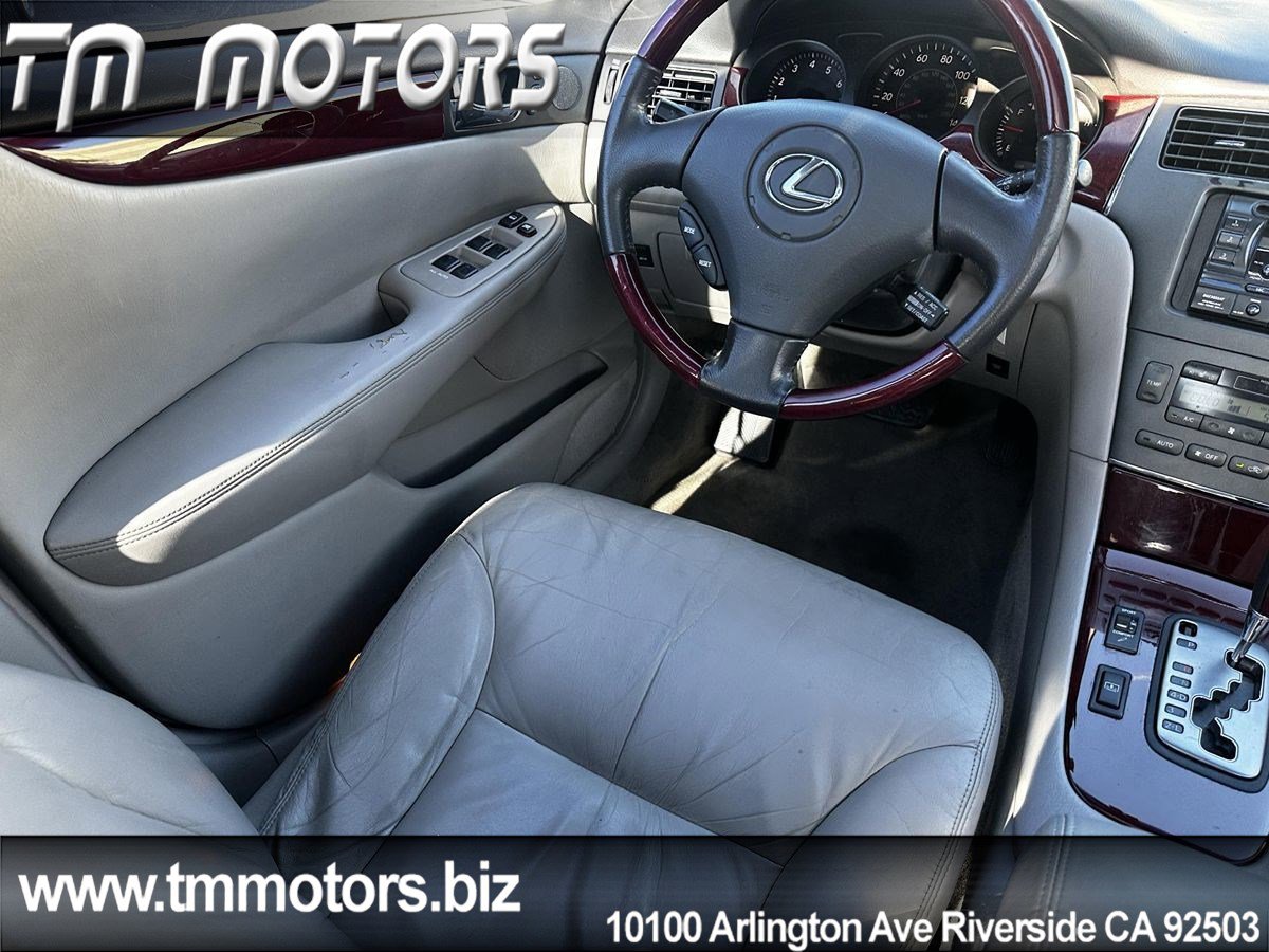Used 2004 Lexus ES 330 image 14