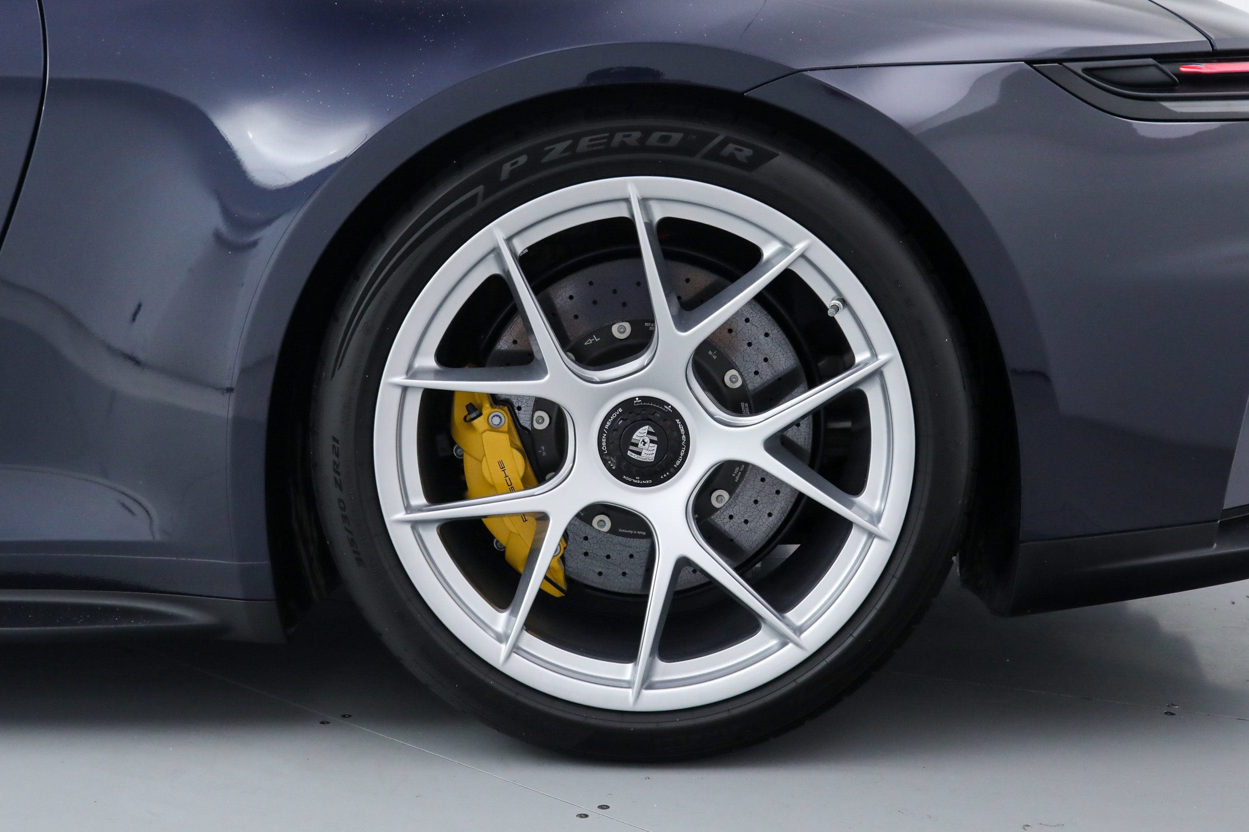 Used 2026 Porsche 911 GT3 RWD image 39