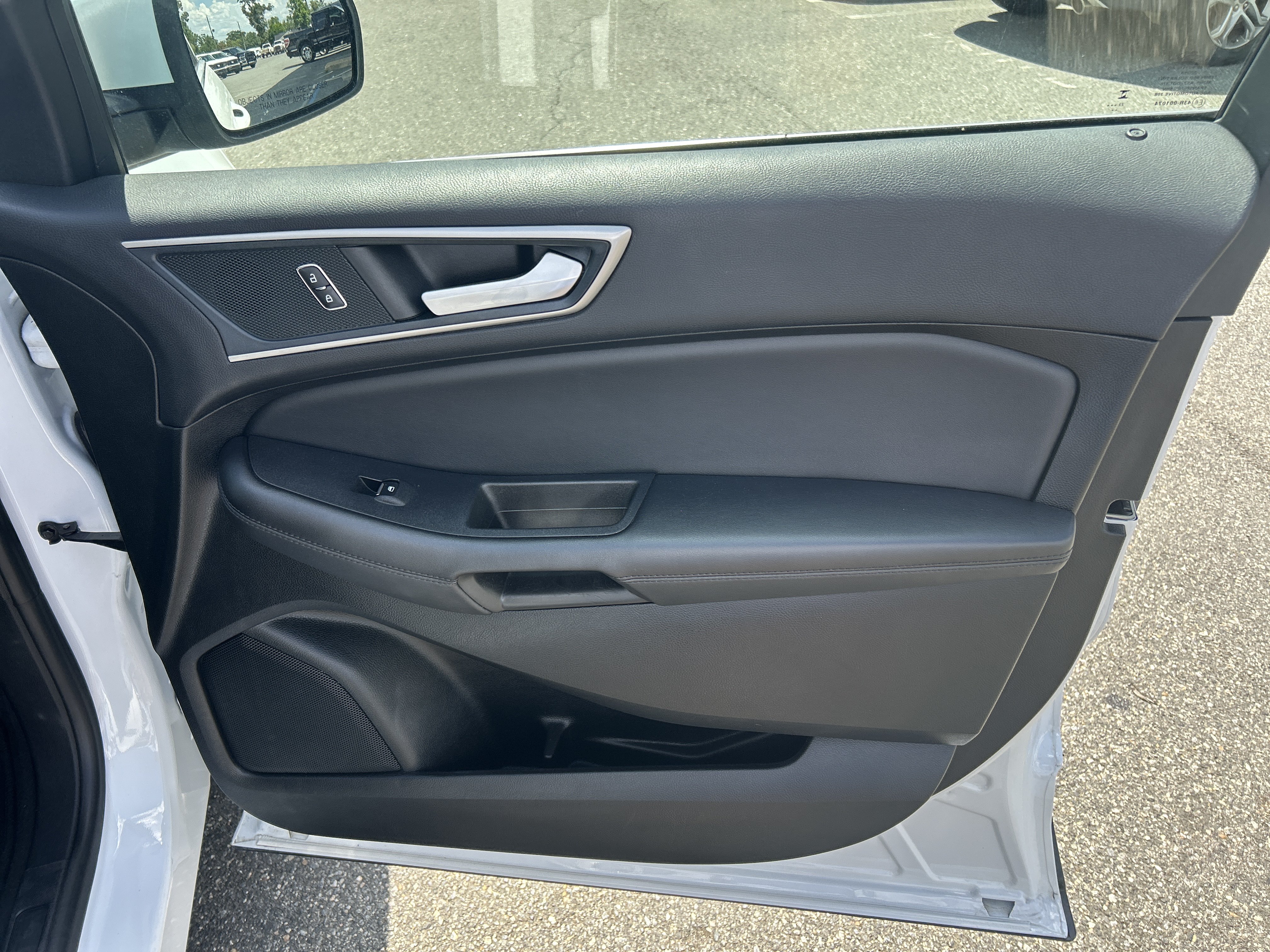 Used 2024 Ford Edge SEL AWD/4WD image 20
