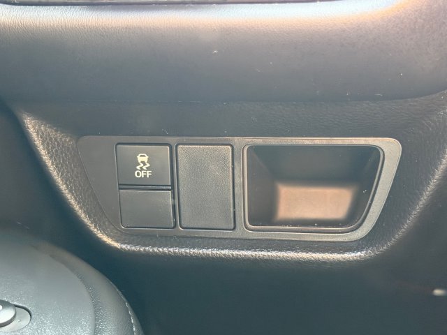 Used 2025 Honda HR-V LX image 28