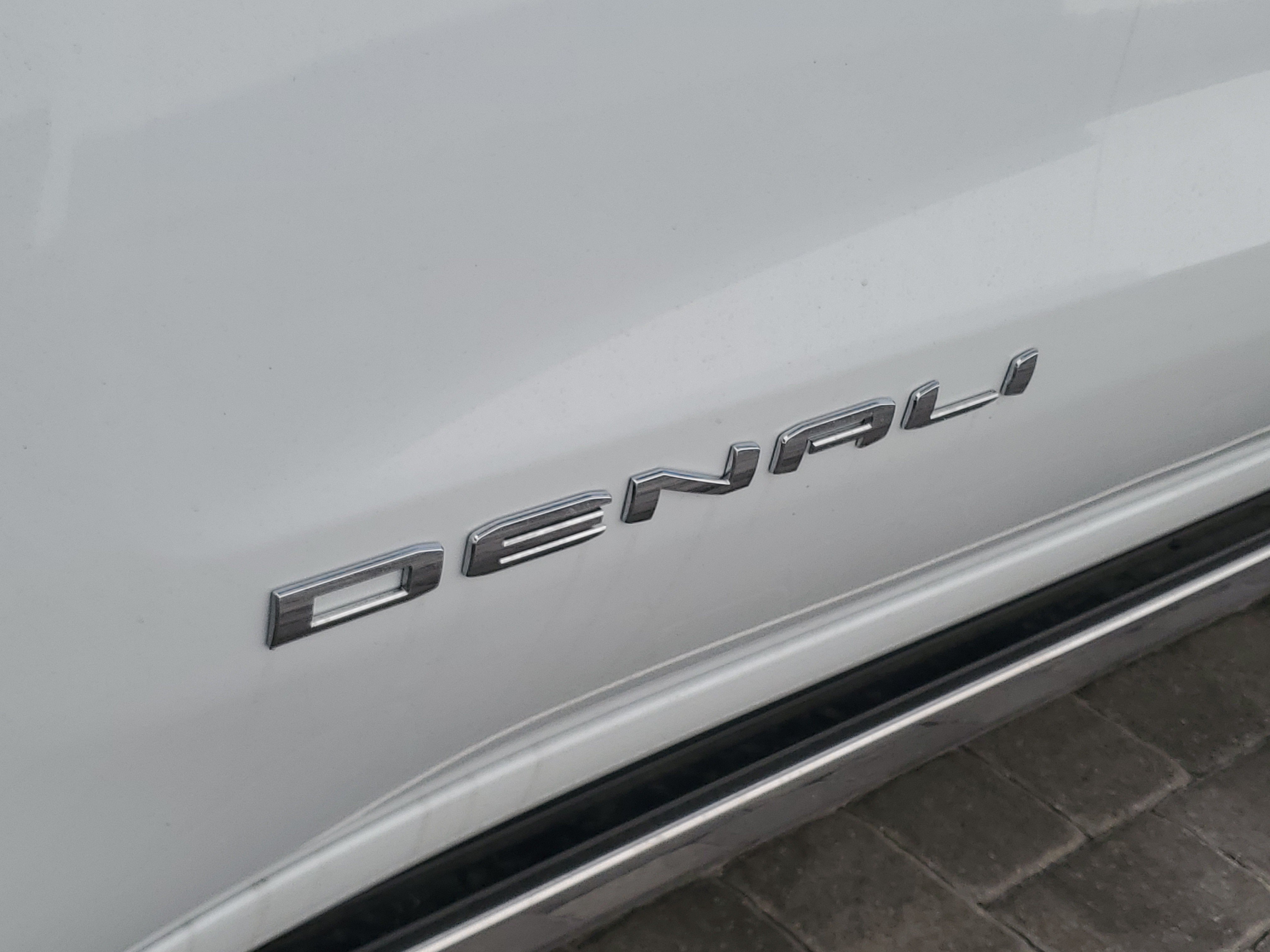 New 2026 GMC Sierra 1500 Denali w/ Denali Reserve Package AWD/4WD image 9