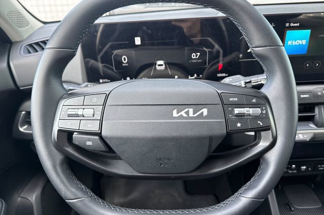 Certified 2025 Kia K4 EX FWD image 28