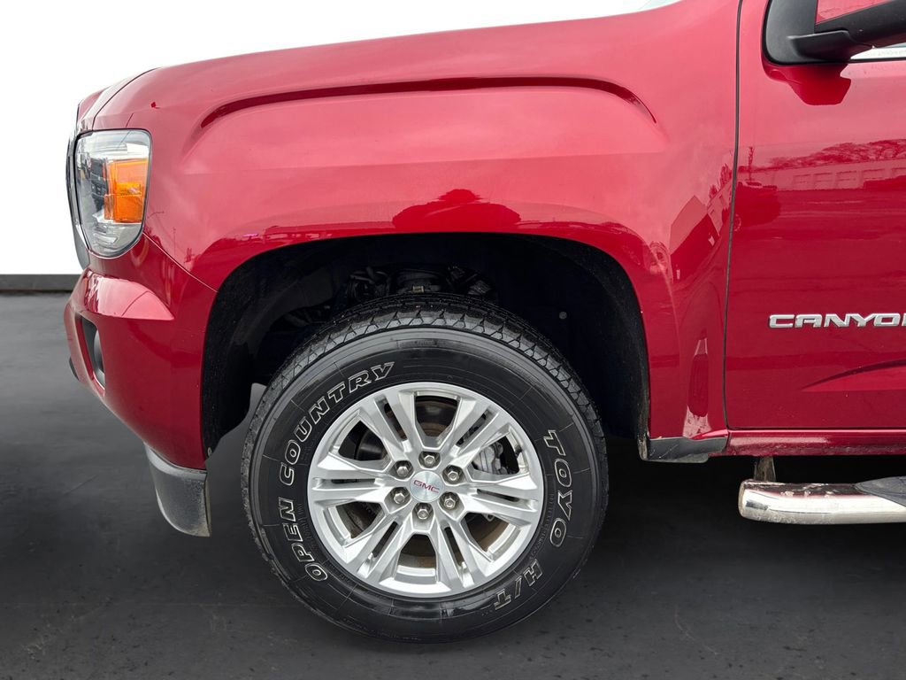 Used 2019 GMC Canyon SLE w/ SLE Convenience Package image 13