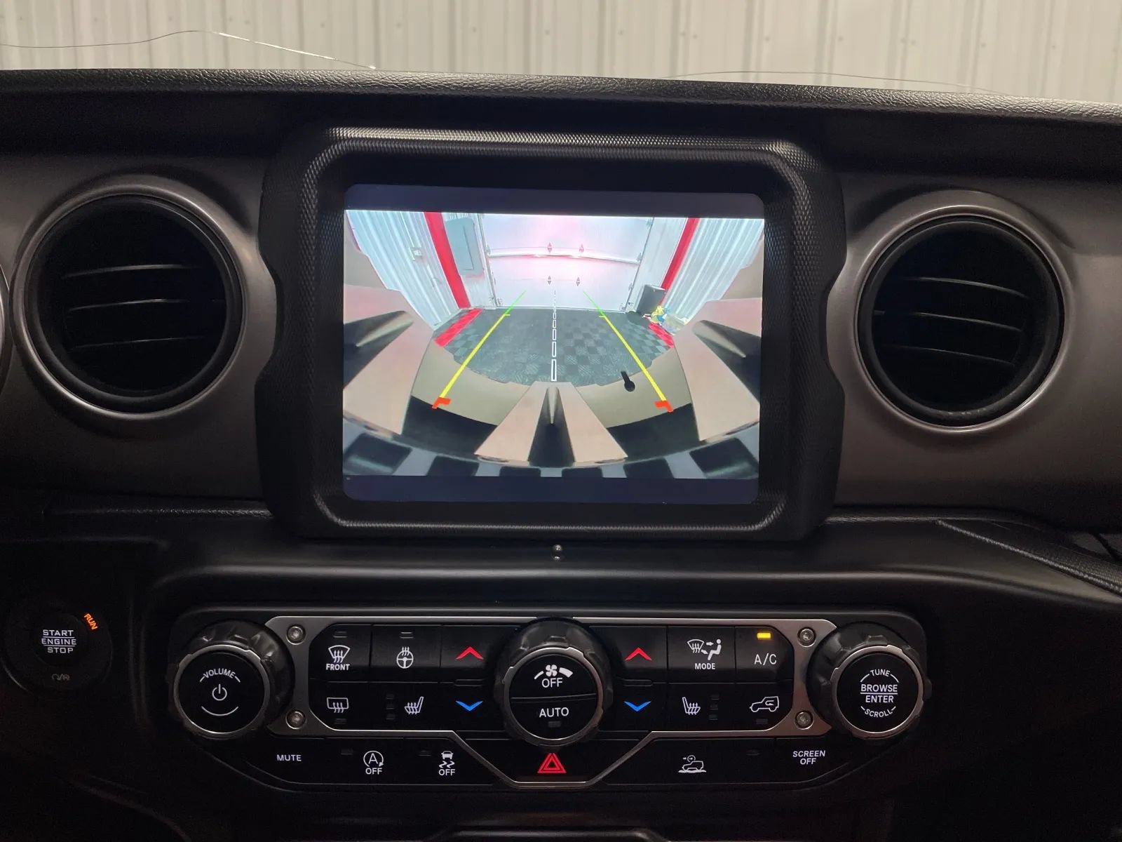 Used 2021 Jeep Wrangler Unlimited Sport AWD/4WD image 33