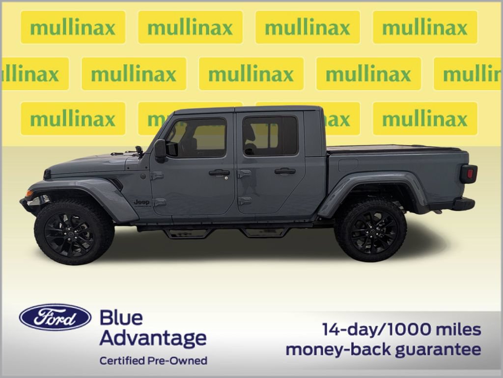 Used 2025 Jeep Gladiator Sport AWD/4WD image 10