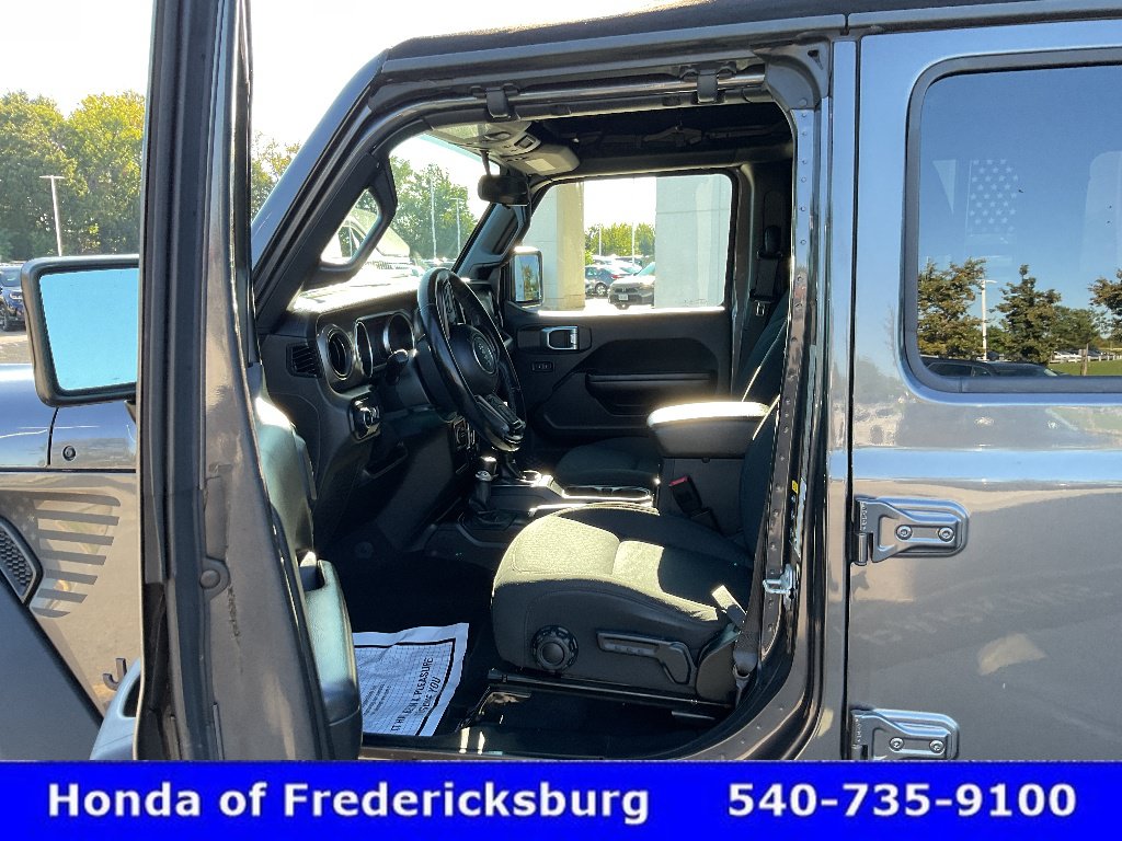 Used 2020 Jeep Wrangler Unlimited Sport AWD/4WD image 29