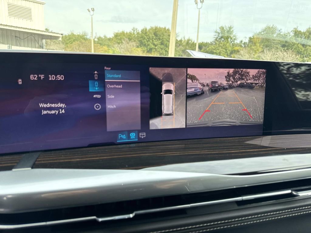 New 2026 Cadillac Escalade Luxury w/ LPO, Floor Liner Package image 24