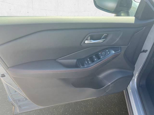 New 2026 Nissan Rogue SV AWD/4WD image 28