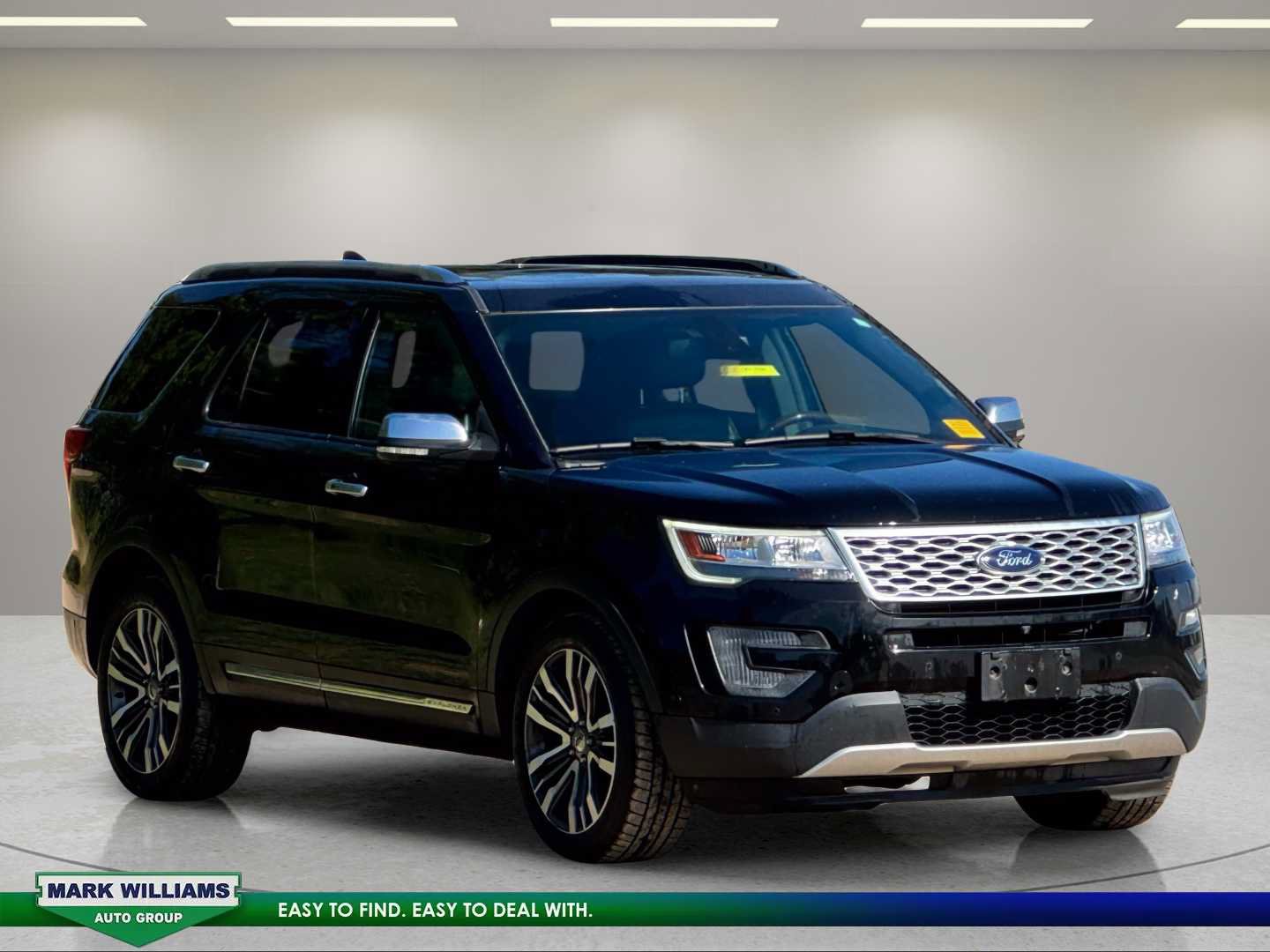 Used 2017 Ford Explorer Platinum AWD/4WD image 2