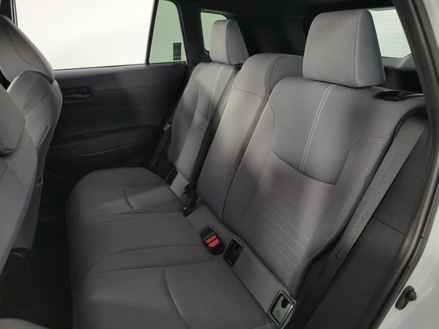 Used 2025 Toyota Corolla Cross AWD Hybrid image 16