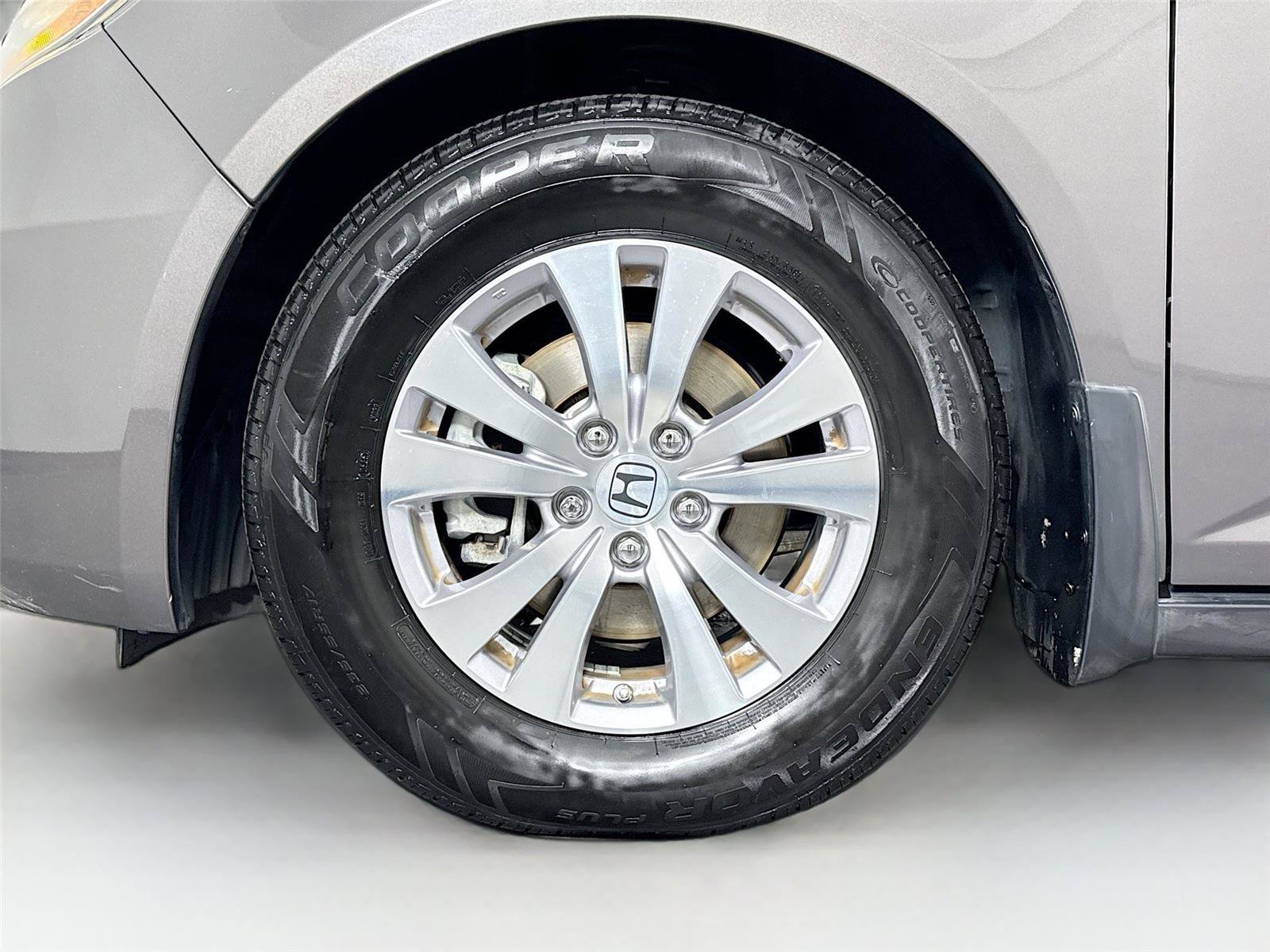 Used 2016 Honda Odyssey EX-L image 41