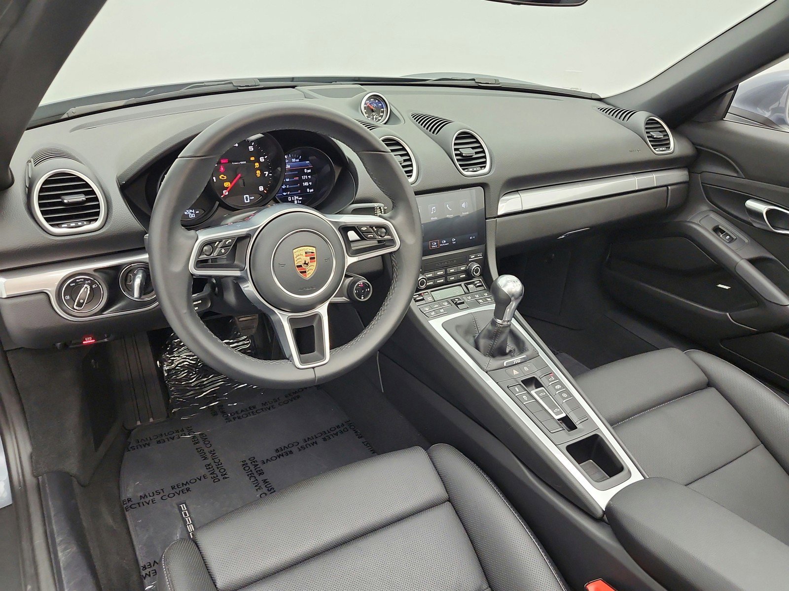 Used 2025 Porsche 718 Boxster w/ Premium Package image 13