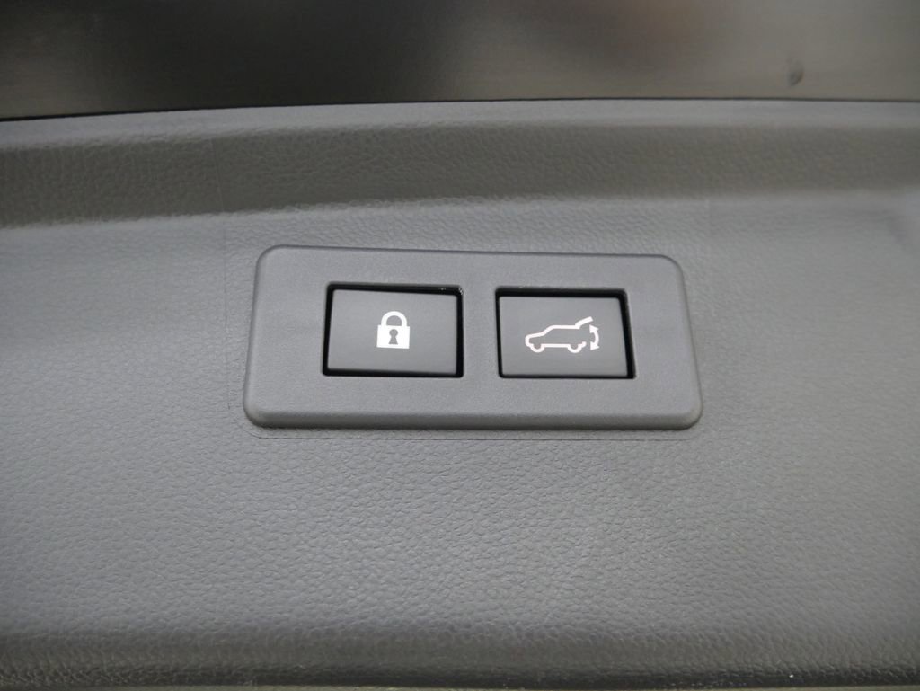 Used 2020 Subaru Outback Onyx Edition XT image 24