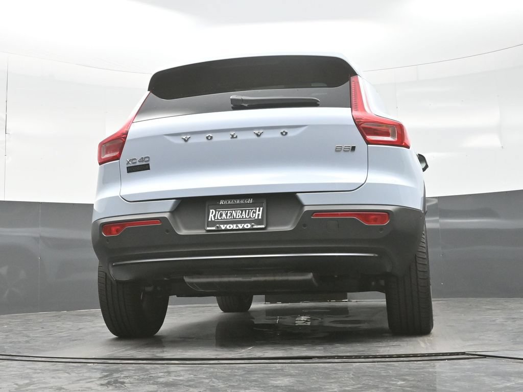 New 2026 Volvo XC40 B5 Plus w/ Climate Package AWD/4WD image 28