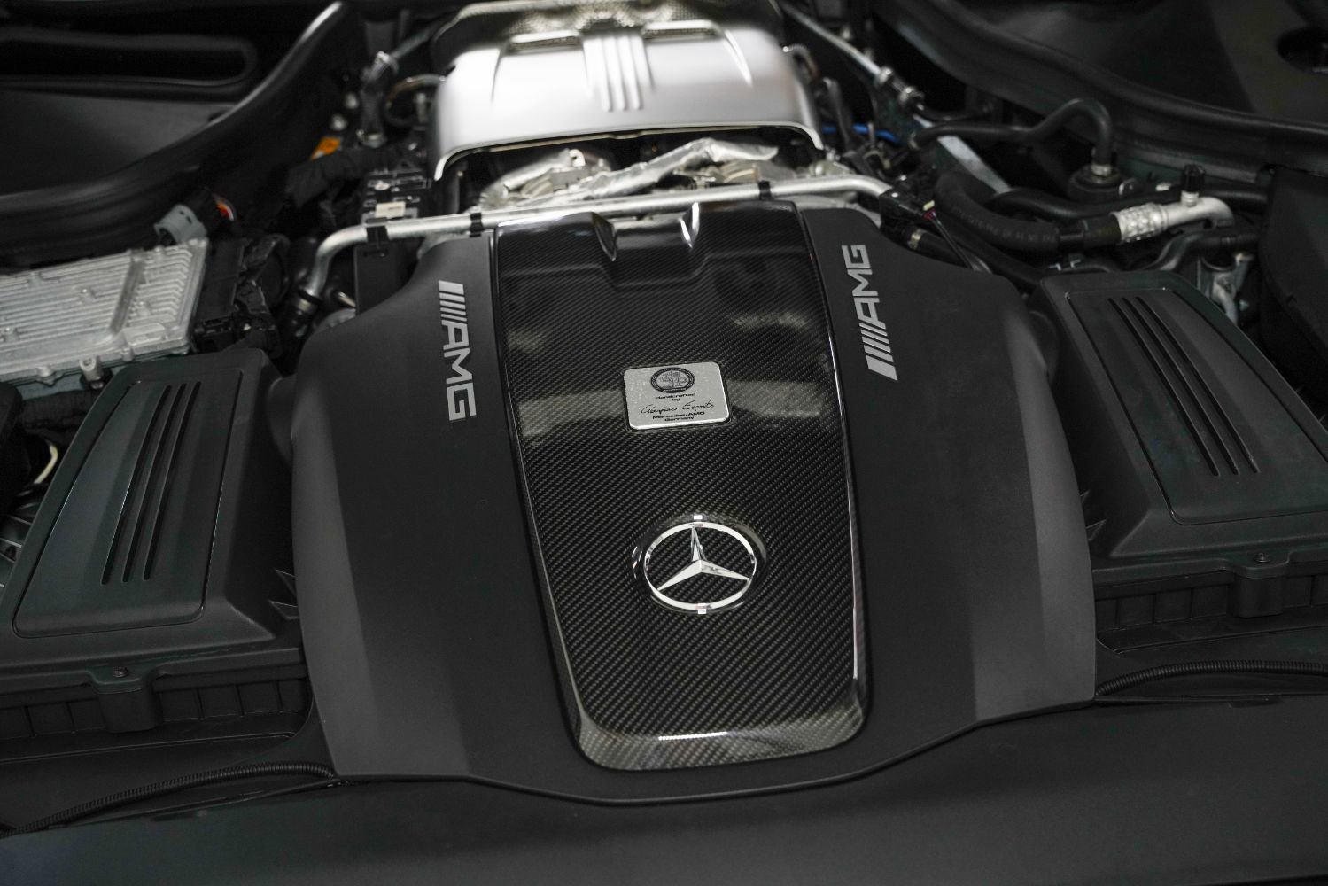 Used 2020 Mercedes-Benz AMG GT R image 49