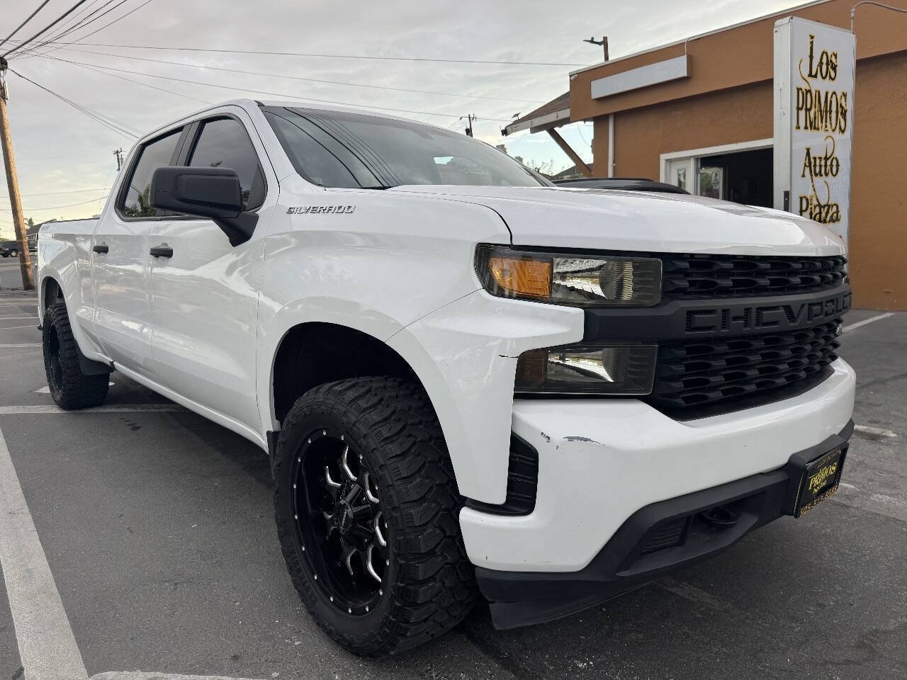 Used 2021 Chevrolet Silverado 1500 W/T w/ WT Value Package AWD/4WD image 3