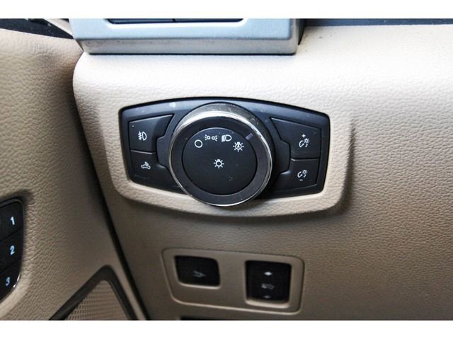 Used 2019 Ford F250 Lariat w/ Lariat Ultimate Package AWD/4WD image 21