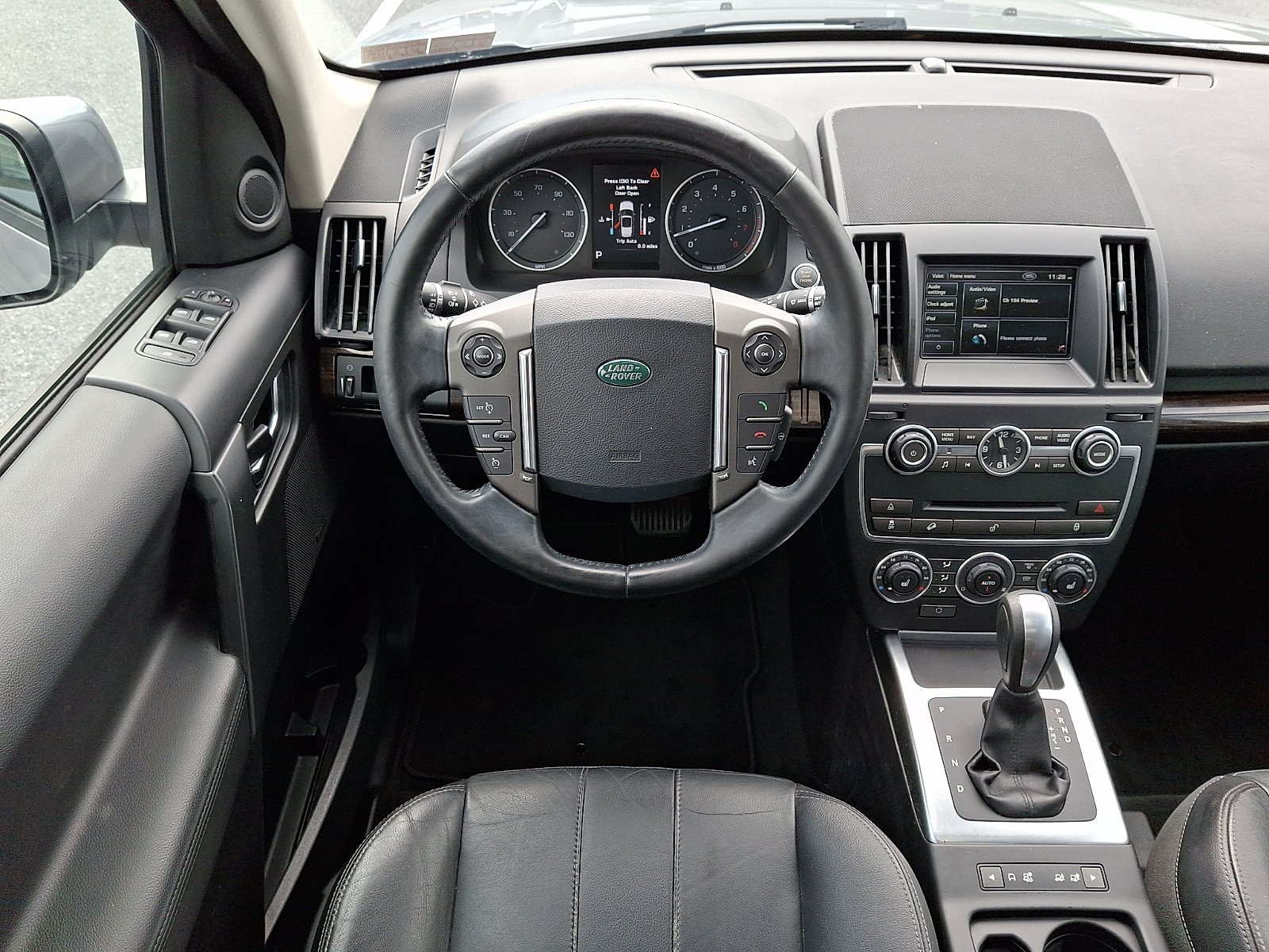 Used 2013 Land Rover LR2 AWD/4WD image 12