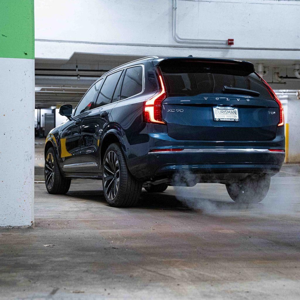 New 2026 Volvo XC90 T8 Ultra w/ Protection Package Premier AWD/4WD image 7