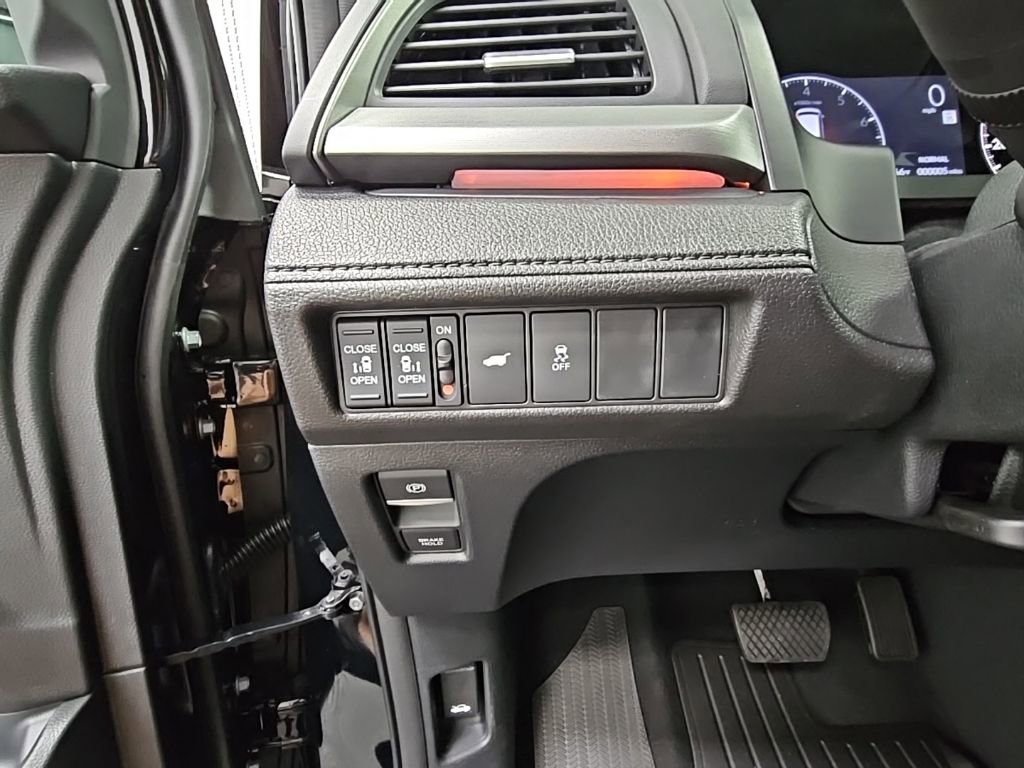New 2026 Honda Odyssey Sport-L image 27