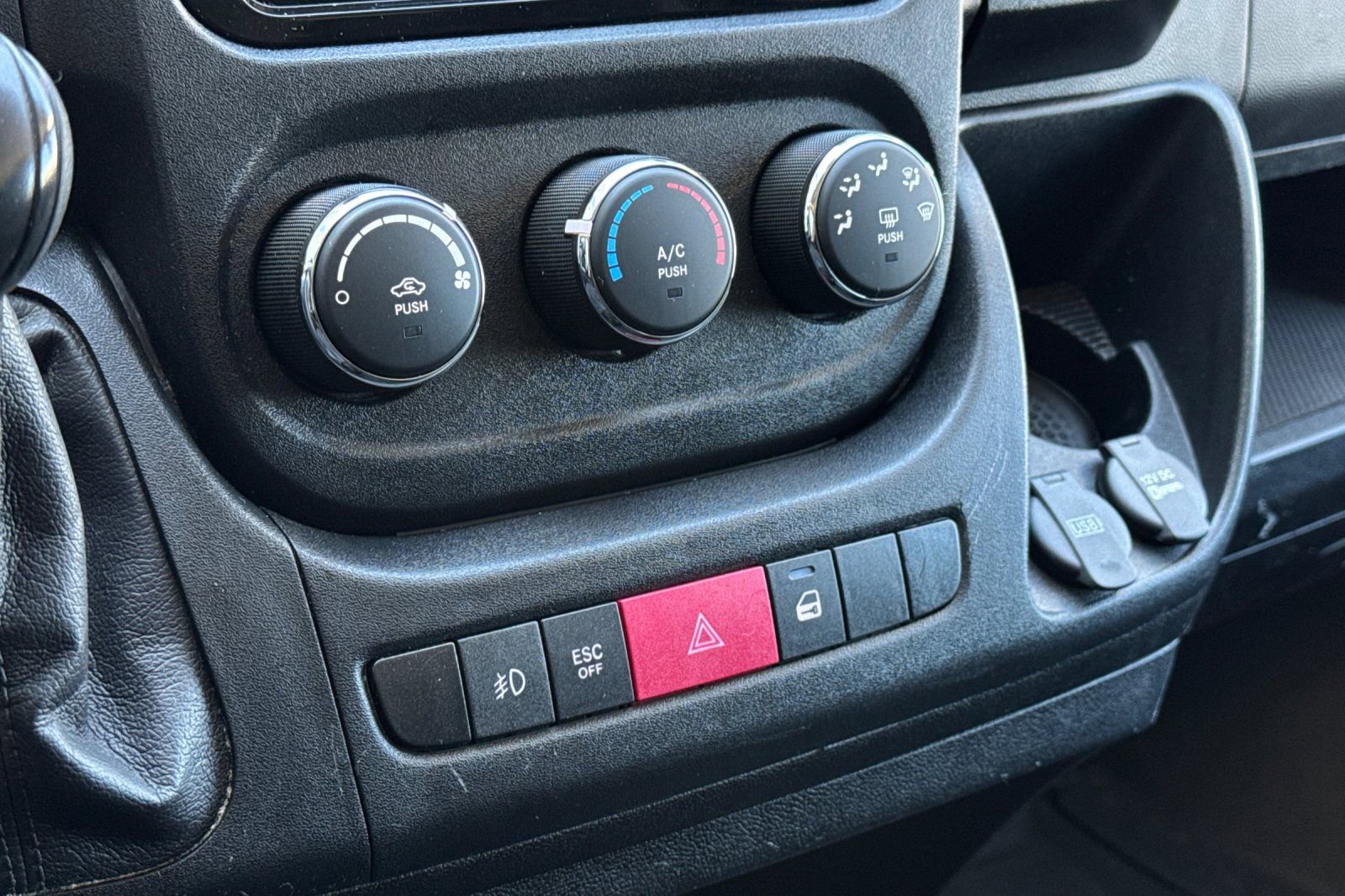 Used 2021 RAM ProMaster 3500 w/ Convenience Group image 22