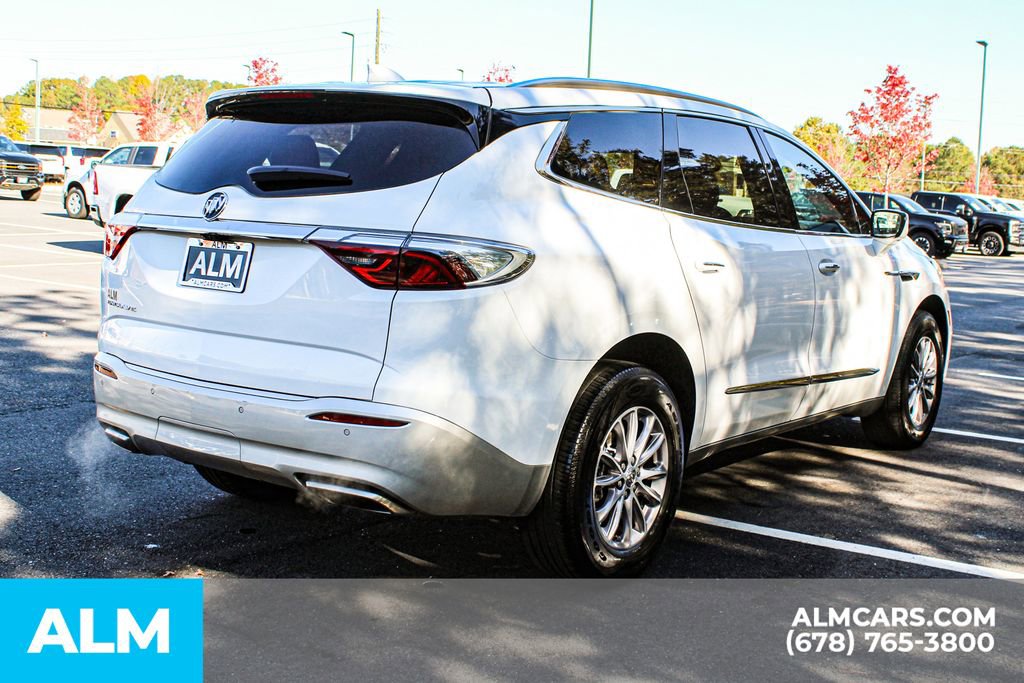 Used 2024 Buick Enclave Premium image 6