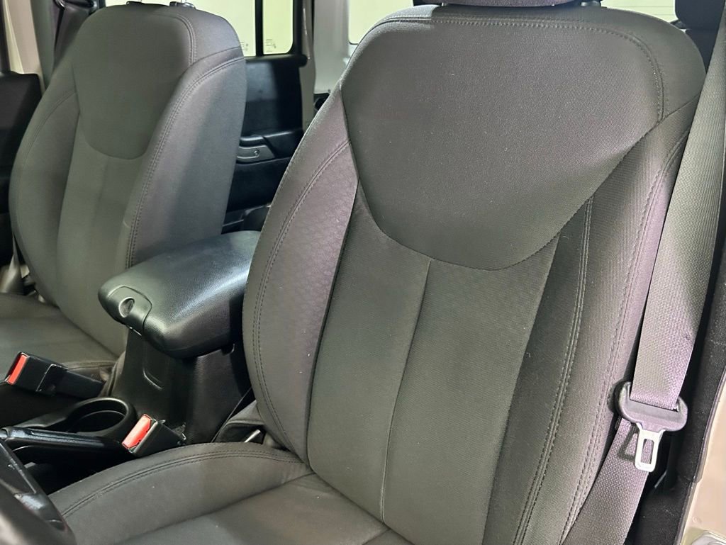Used 2017 Jeep Wrangler Unlimited Sport w/ Quick Order Package 23S image 17