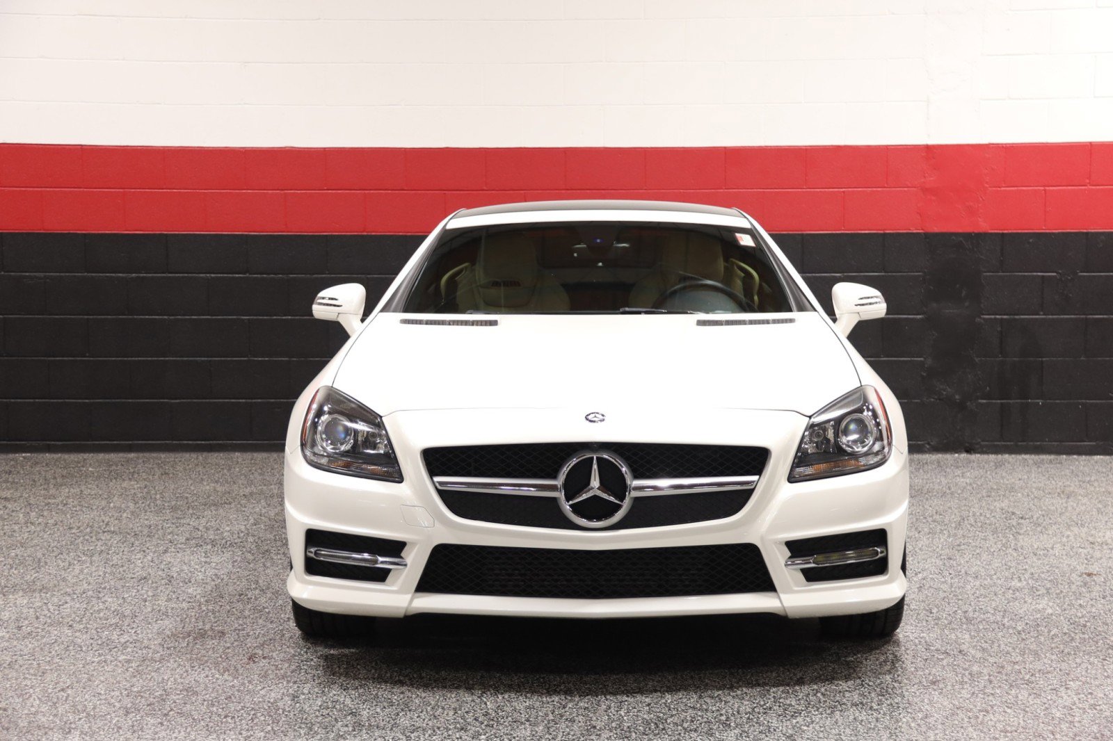 Used 2014 Mercedes-Benz SLK 250 image 11