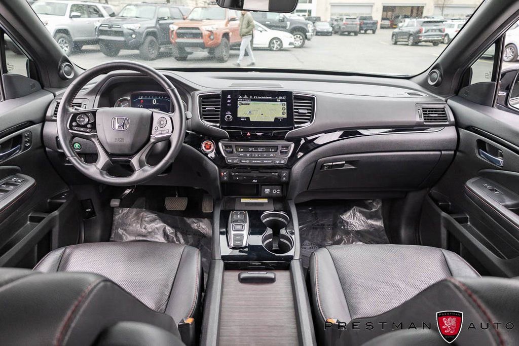 Used 2022 Honda Pilot Black Edition image 38