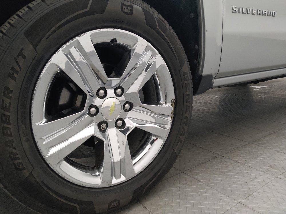 Used 2018 Chevrolet Silverado 1500 Custom w/ Custom Value Package RWD image 31