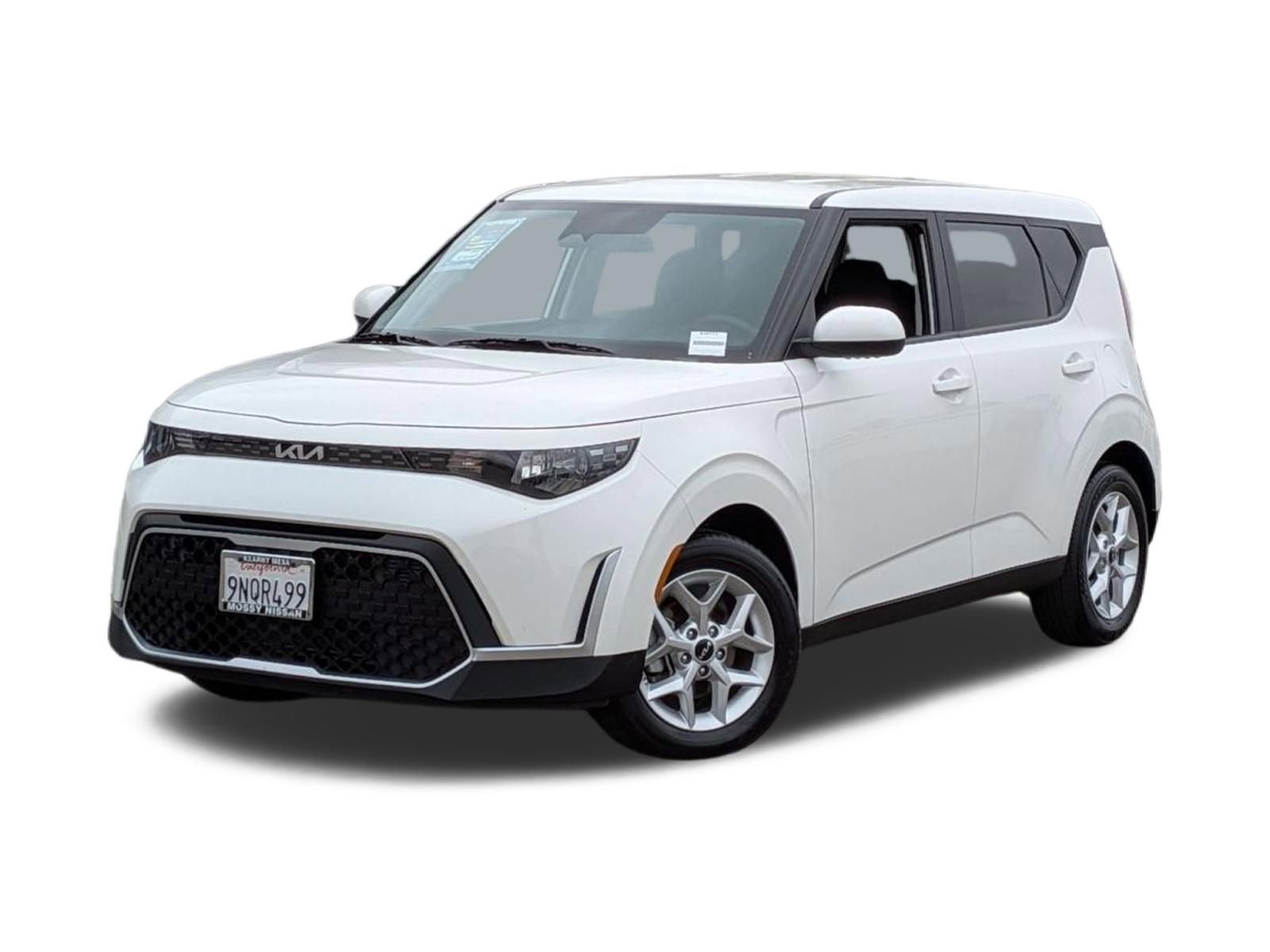 Used 2025 Kia Soul LX w/ LX Technology Package image 1