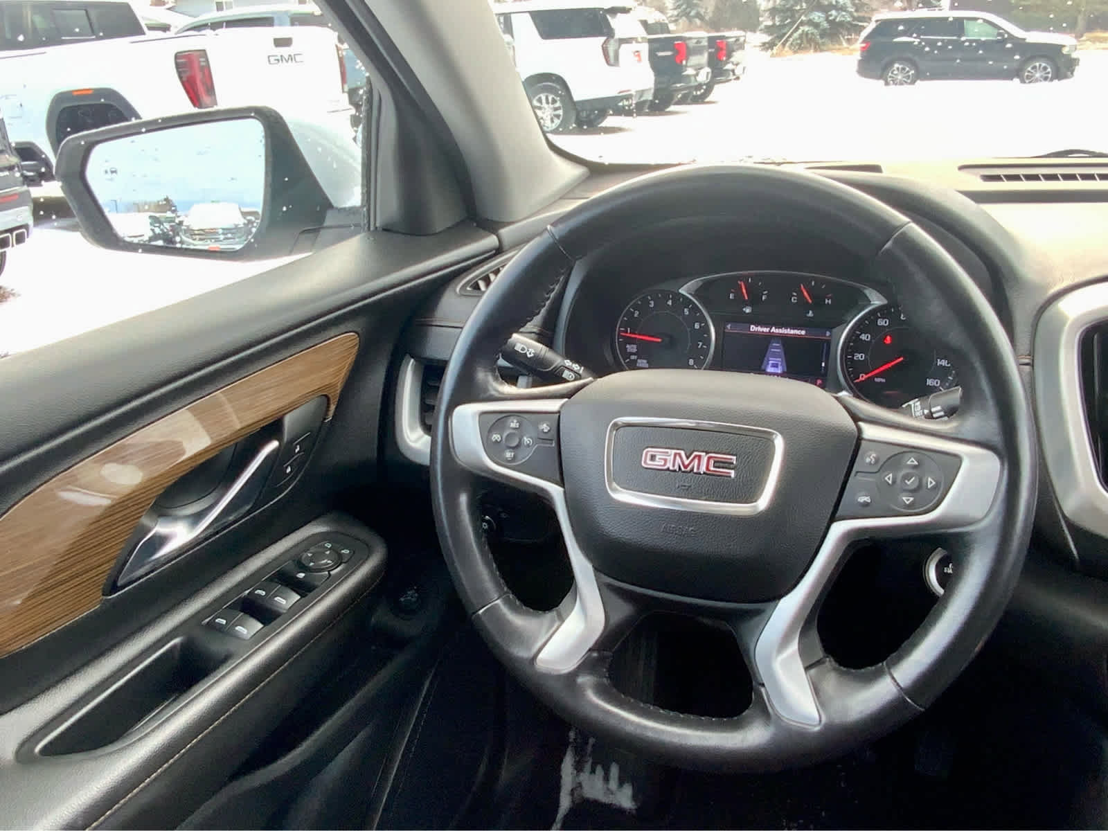 Used 2020 GMC Terrain SLE w/ Driver Convenience Package image 34