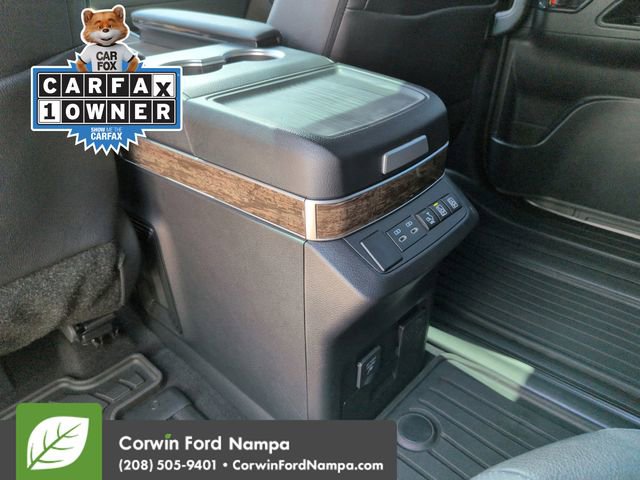 Used 2025 Toyota Sienna Platinum AWD/4WD image 25