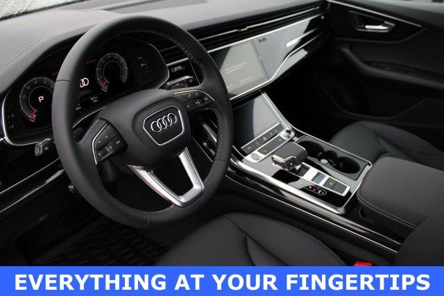 New 2025 Audi Q8 Premium image 2