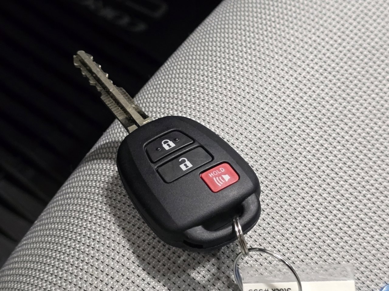 New 2026 Toyota Corolla Cross L image 32