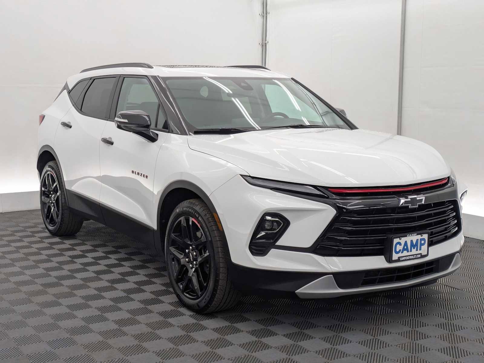 Used 2024 Chevrolet Blazer LT w/ Redline Edition image 8