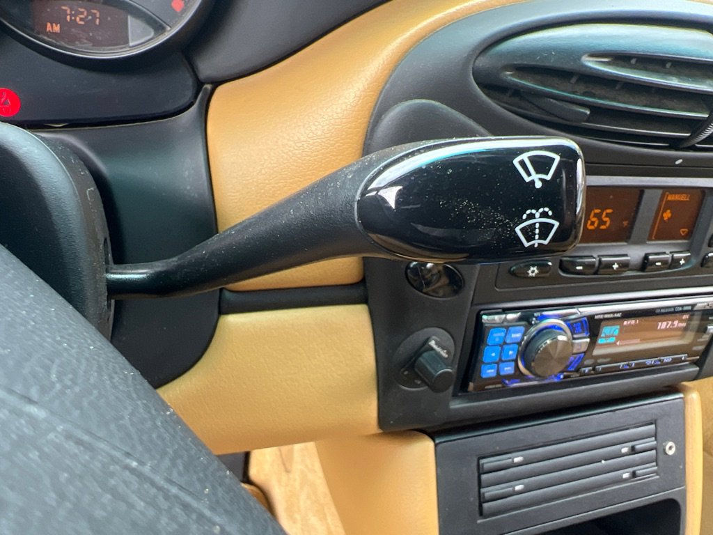 Used 2000 Porsche Boxster image 21