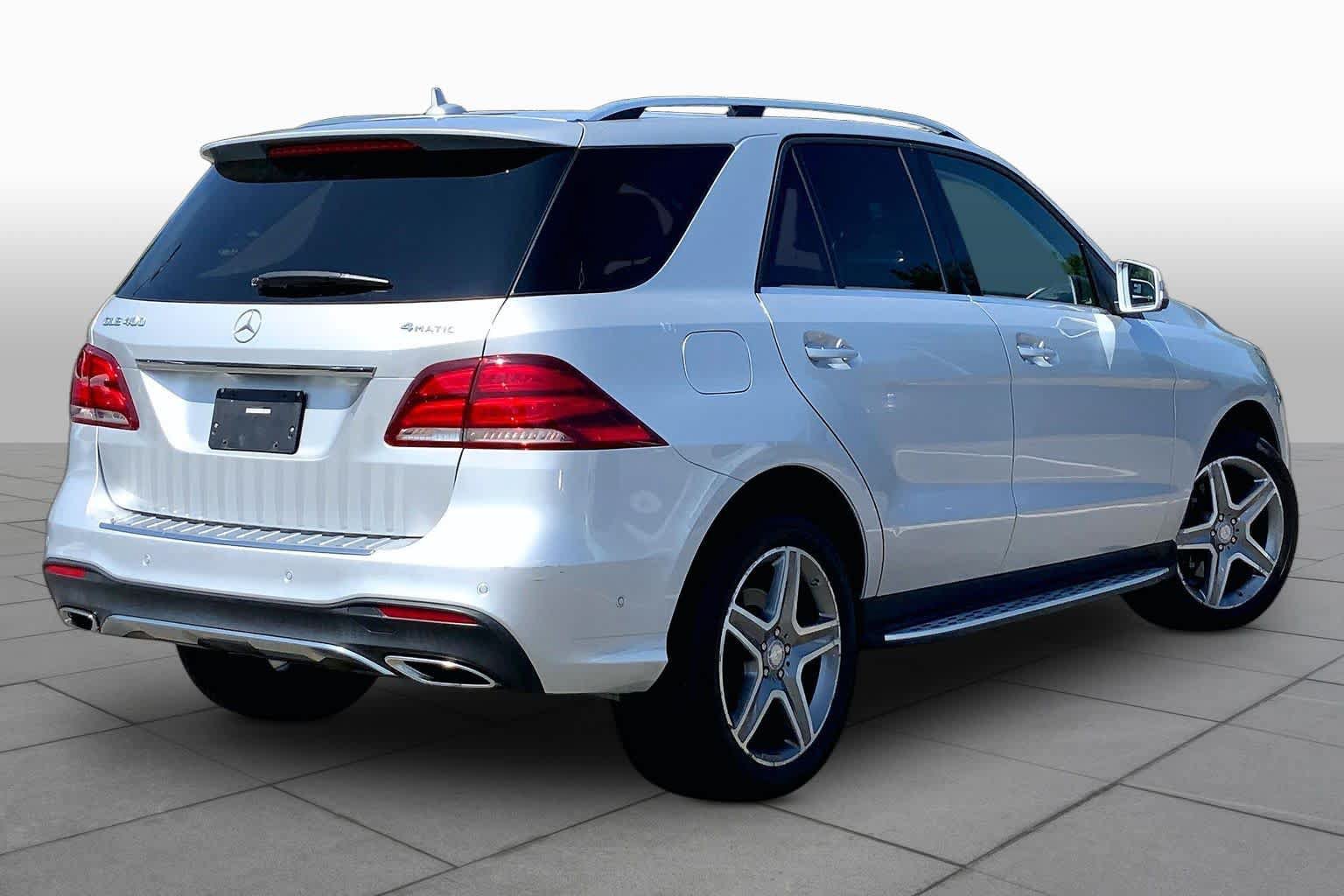 Used 2017 Mercedes-Benz GLE 400 4MATIC image 13