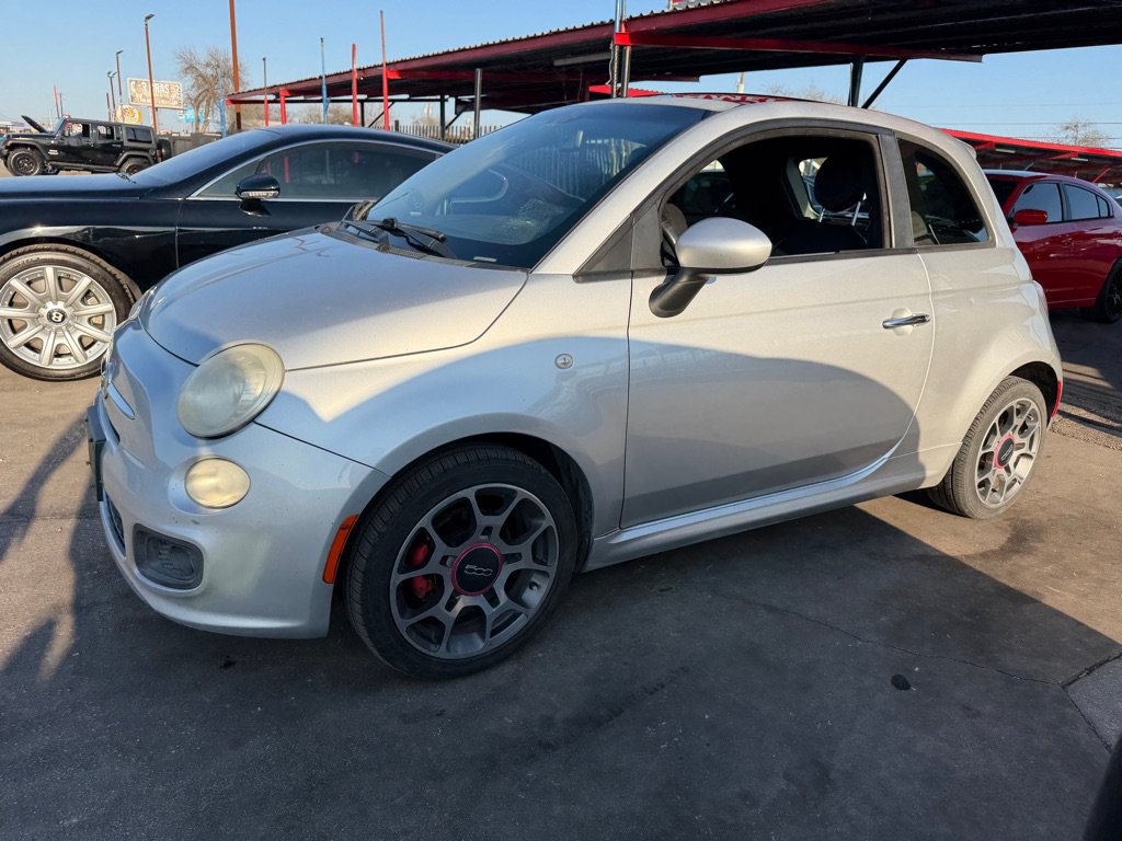 Used 2012 FIAT 500 Sport w/ Safety & Convenience Pkg FWD image 16