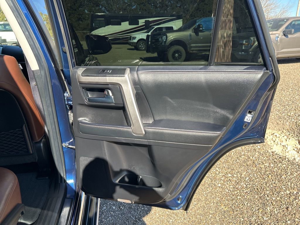 Used 2020 Toyota 4Runner Limited image 41