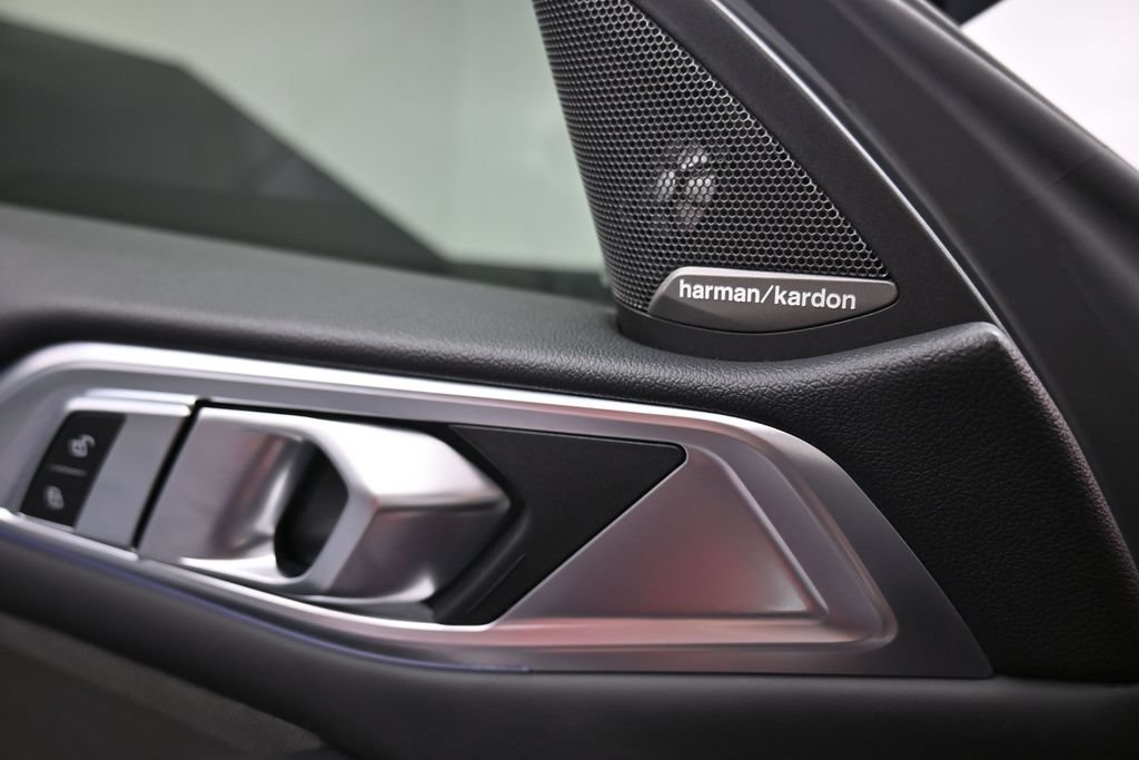 Used 2022 BMW M4 xDrive Competition w/ Executive Package AWD/4WD image 10