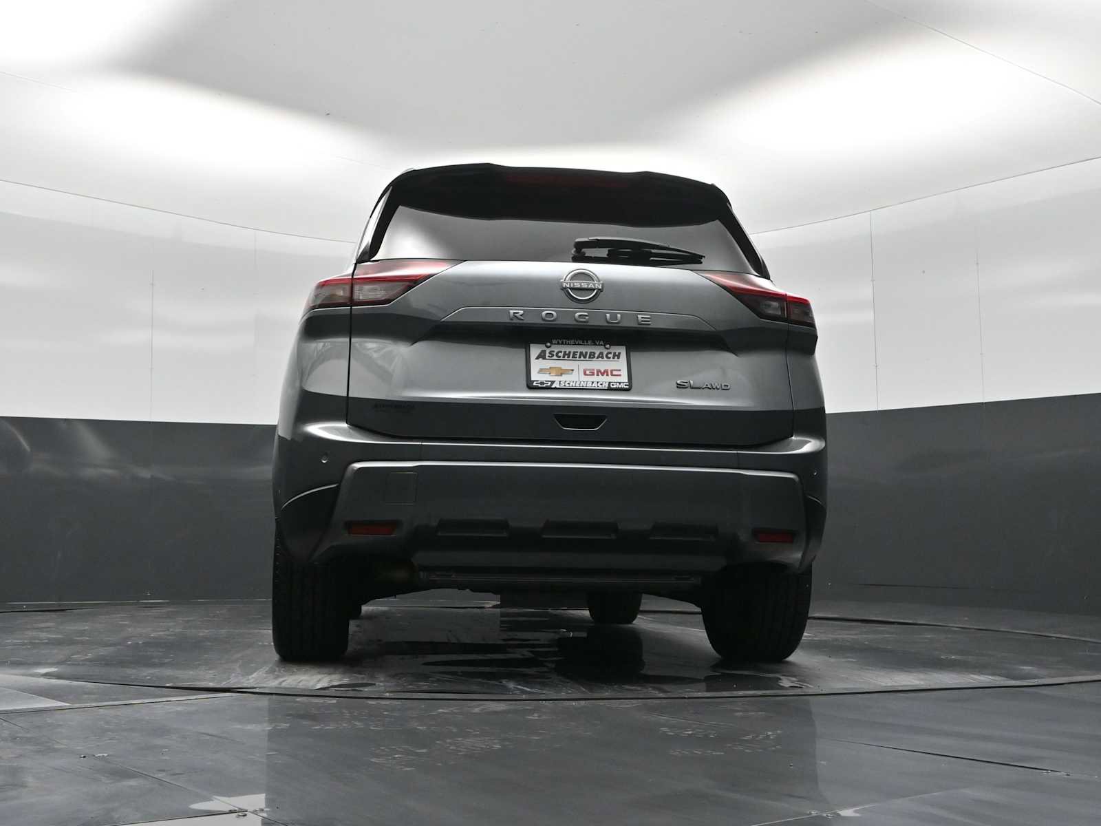Used 2024 Nissan Rogue SL image 24