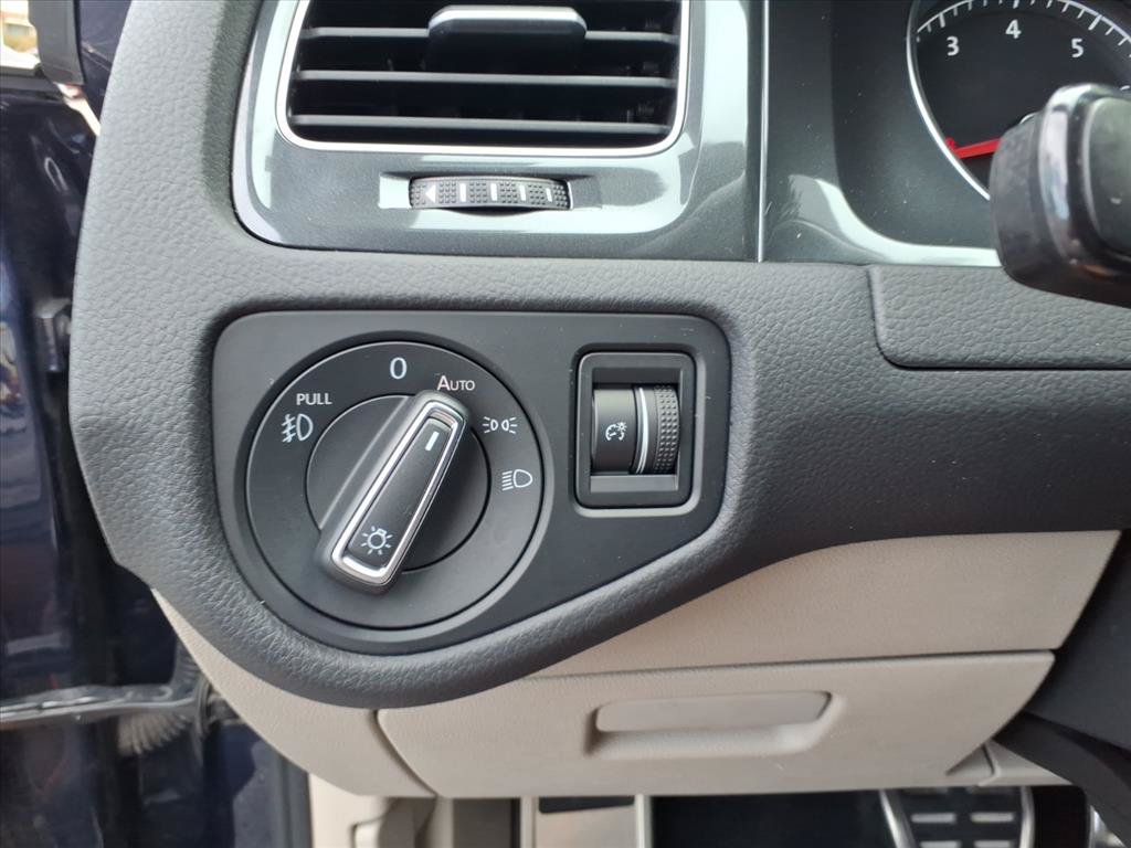 Used 2019 Volkswagen Golf Alltrack S AWD/4WD image 18