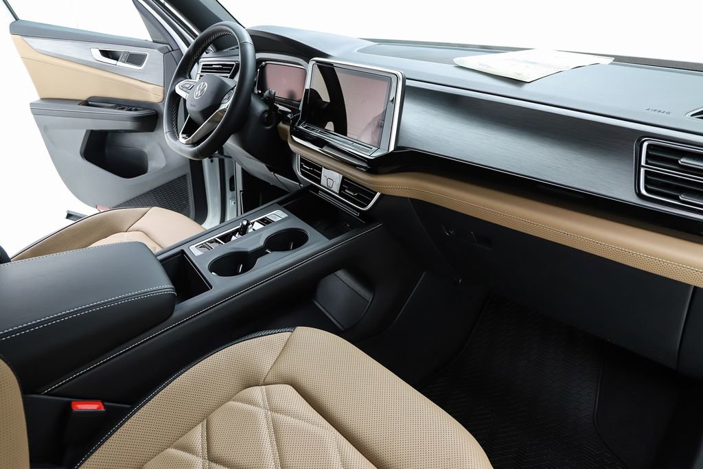 New 2026 Volkswagen Atlas Cross Sport SE image 32